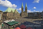 Bremer Marktplatz mit dem Rathaus, dem Dom und dem Haus der Bürgerschaft (Parlamentsgebäude)